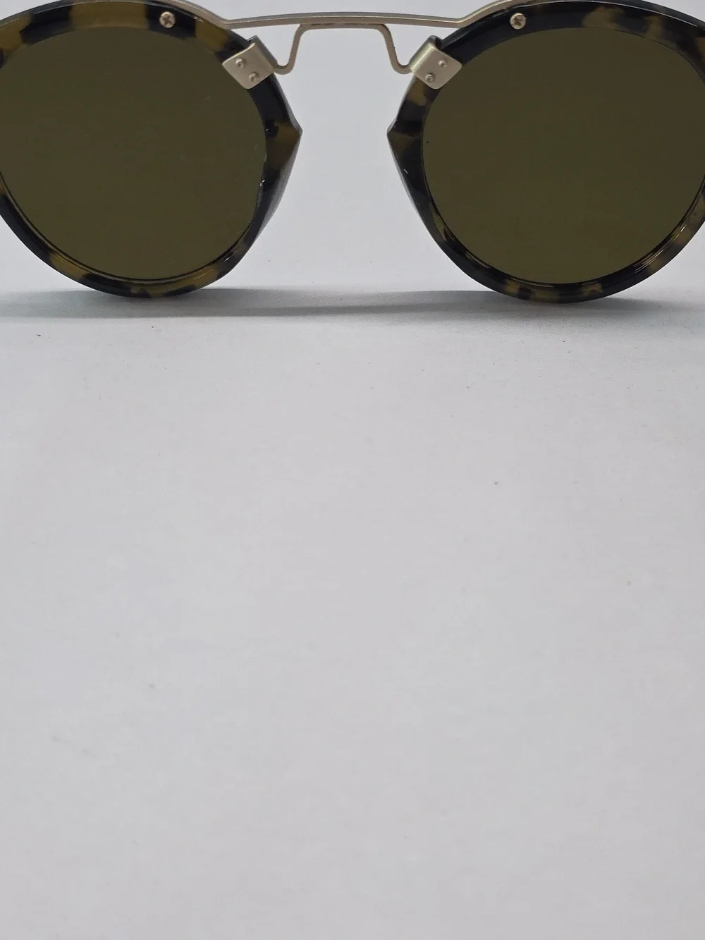 Krewe 34833 St Loius Round Tortoiseshell Sunglasses ( Read Description) - Picture 4 of 7